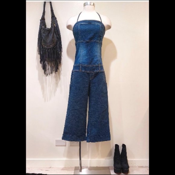 💋1970's BOHO CHIC💋 Capri Sanded Capri Denim Jumpsuit in Blue - Picture 2 of 12